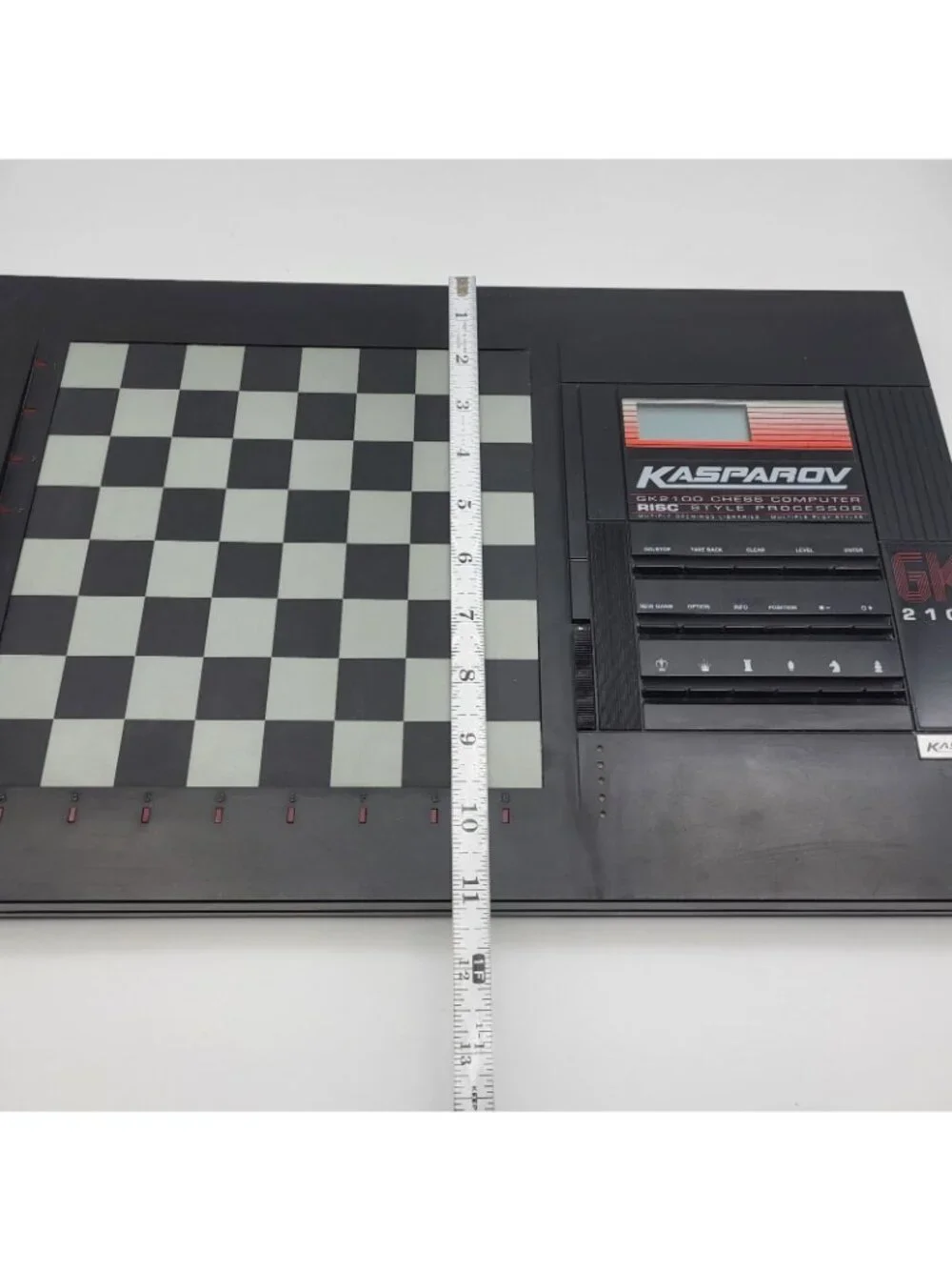 Saitek Kasparov GK 2100 Chess Computer trainer Vintage 90’s magnetic works